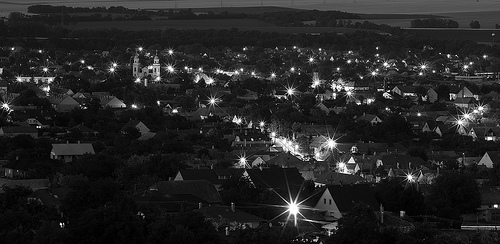 Csákvár by night